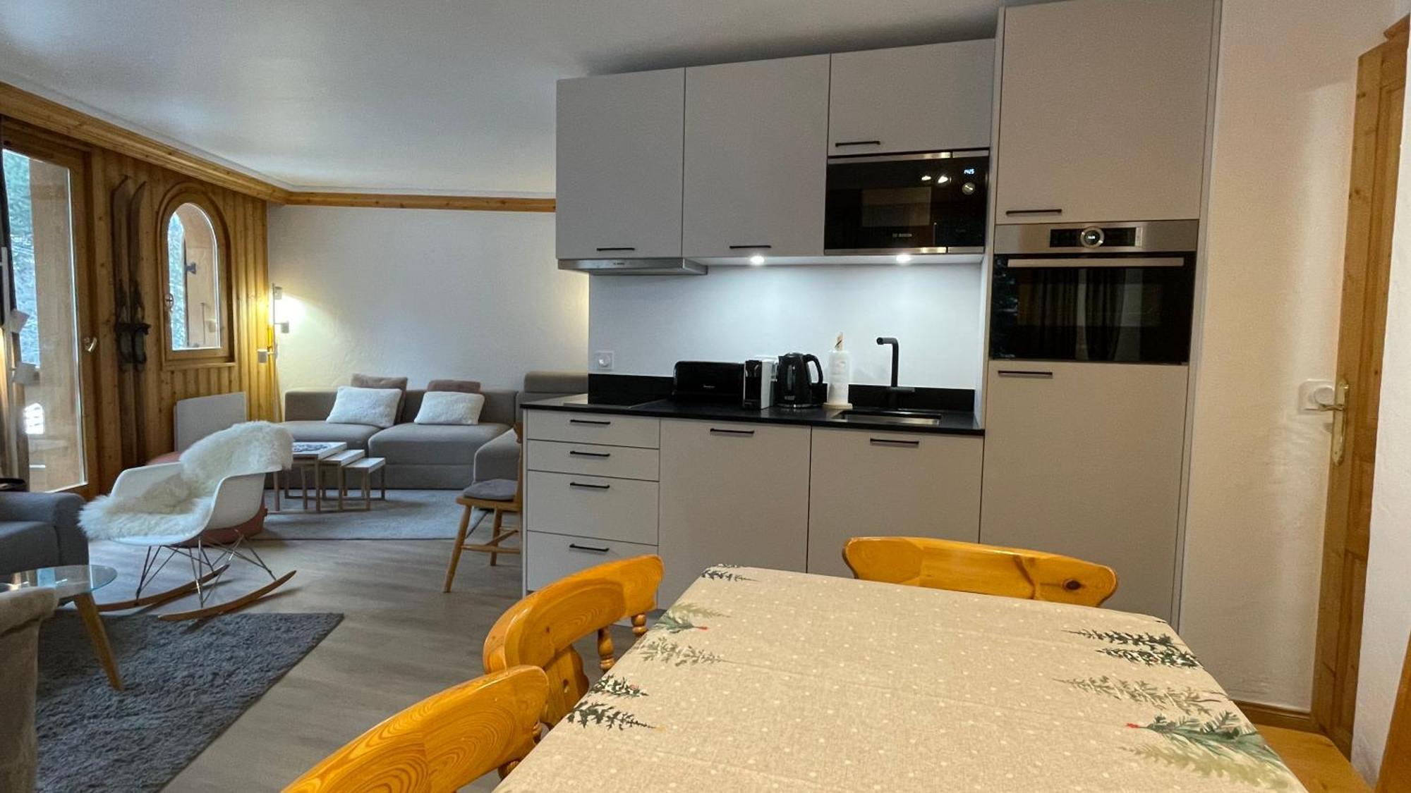 Meribel Centre La Chaudanne, Real Ski In And Out, 3 Bedrooms 2 Bathrooms Newly Renovated, Chalet L'Eperviere 외부 사진